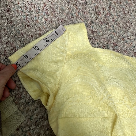 Vintage 50s triple ruffle tiered crinoline lace dress with matching mesh gloves - Picture 5 of 11